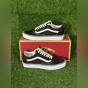 VANS OLD SKOOL CANVAS - SUEDE LOW TOP, SIZE 8.0 MENS, 9.5 WOMENS, DARK BROWN/ WT